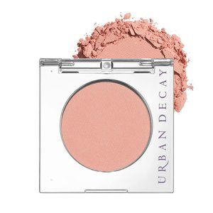 24/7 12 Hour Wear Introvert Ultra-Blendable Pigmented Vegan Formula Eyeshadow
